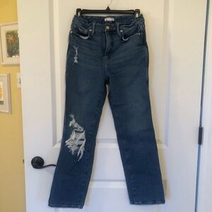 Good American Straight Jeans. Size 6/28. Distressed. Great Condition!!!